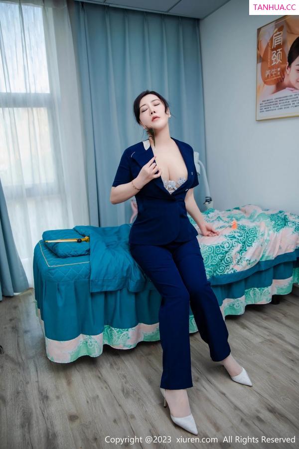王格 王婉悠 [XiuRen]高清写真图 2023.06.08 No.6878 王婉悠Queen 丰腴美臀第11张图片